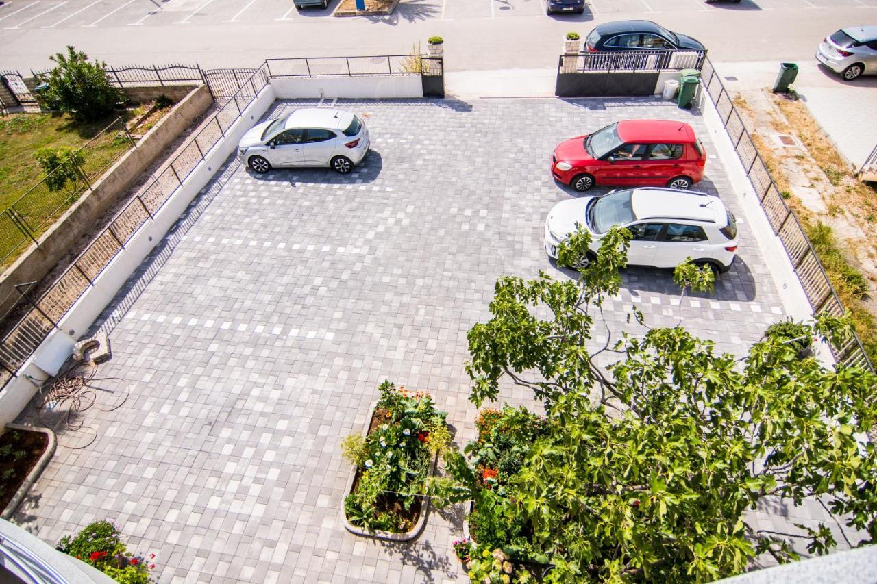 Apartments Up&Up Rogoznica  Exterior photo