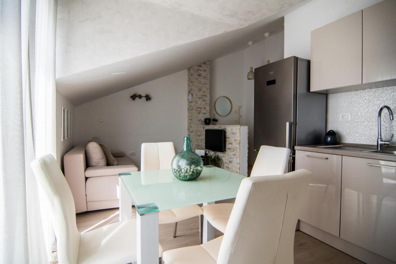 Apartments Up&Up Rogoznica  Exterior photo